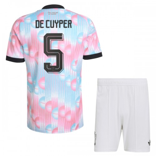 Oficiální Fotbalový Dres Belgie De Cuyper 5 Hostující MS 2026 pro Děti Oficiální Fotbalový Dres Belgie De Cuyper 5 Hostující MS 2026 pro Děti