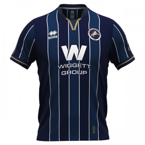 Oficiální Fotbalový Dres Millwall Domácí 2026-27 pro Muži Oficiální Fotbalový Dres Millwall Domácí 2026-27 pro Muži