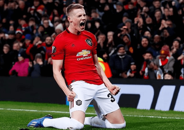 Manchester United nabízí McTominayovi zvýšení platu a prodloužení smlouvy Manchester United nabízí McTominayovi zvýšení platu a prodloužení smlouvy