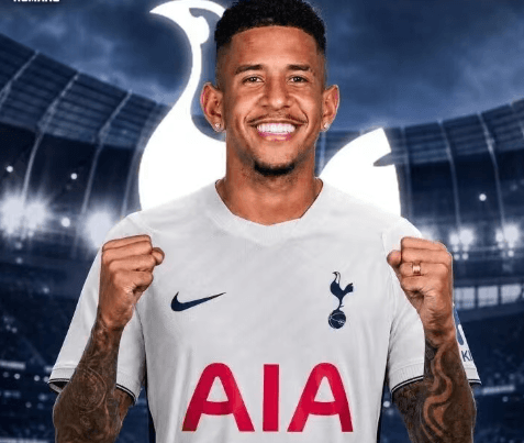 Proč stojí Saviño za investici Tottenhamu ve výši 85 milionů liber?